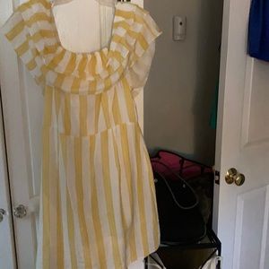 Striped yellow dress for summer